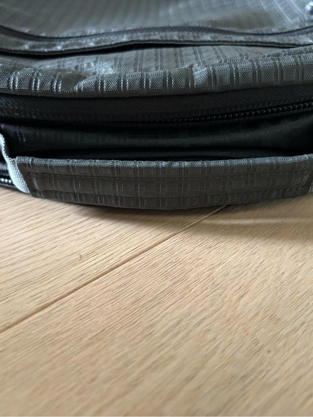Y2K Patagonia Light Wire Tote Shoulder Laptop Backpack Messenger Crossbody Bag - Picture 8 of 9